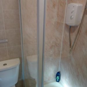 Single Room Shower